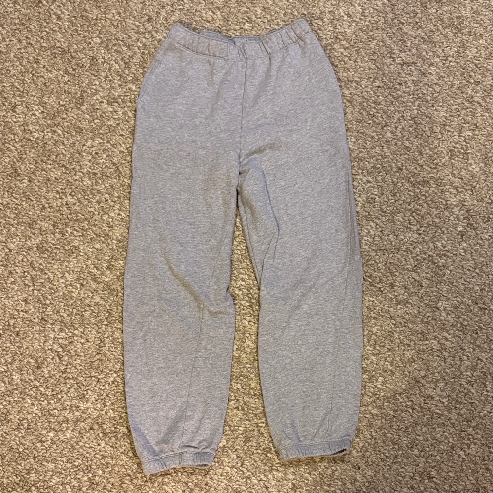 Women’s Gray Sweatpants
